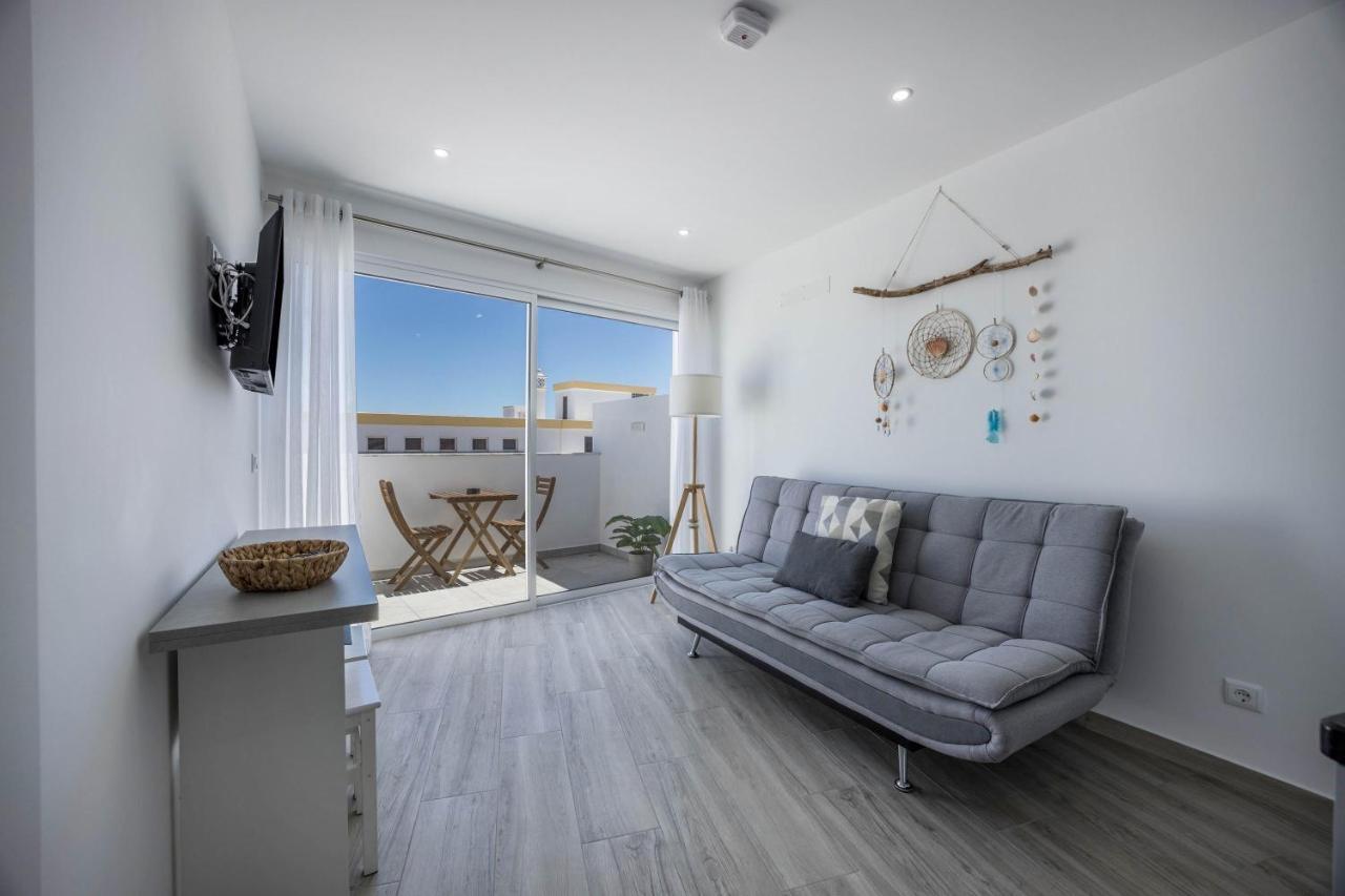 Sunset Apartment *
